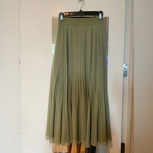 Aritzia Wilfred Midi Skirt